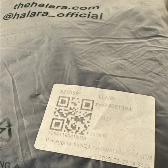 NWOT HALARA Dark Gray and Navy Blue Leggings - Picture 7 of 8